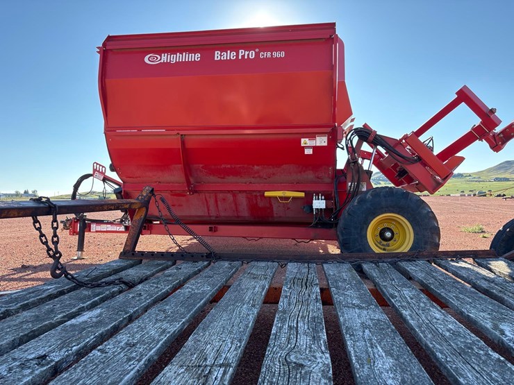 highline--cfr-960-bale-processor-image-8