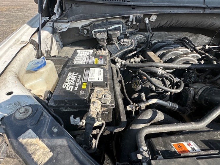 2017-ford-f150-lariat-image-56
