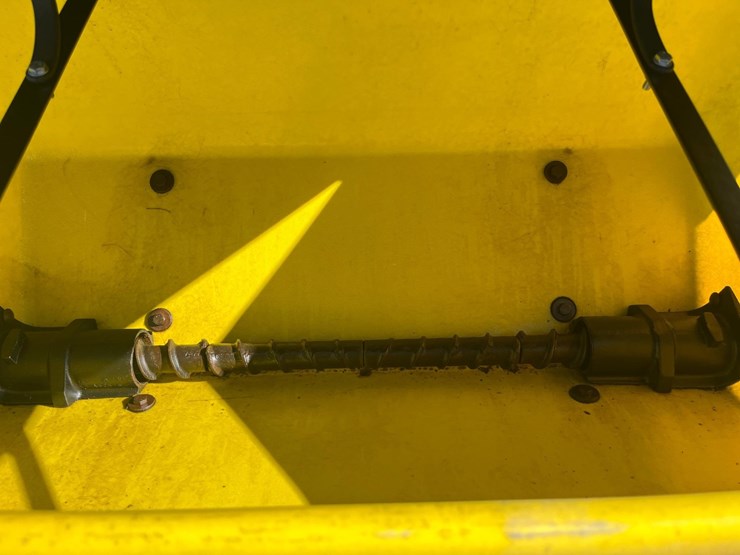 john-deere-7200-image-6