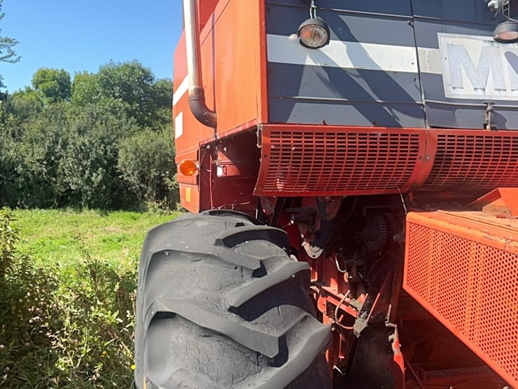 massey-ferguson-760-image-18