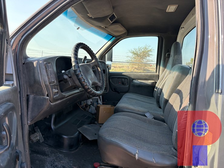2007-gmc-topkick-c4500-image-5