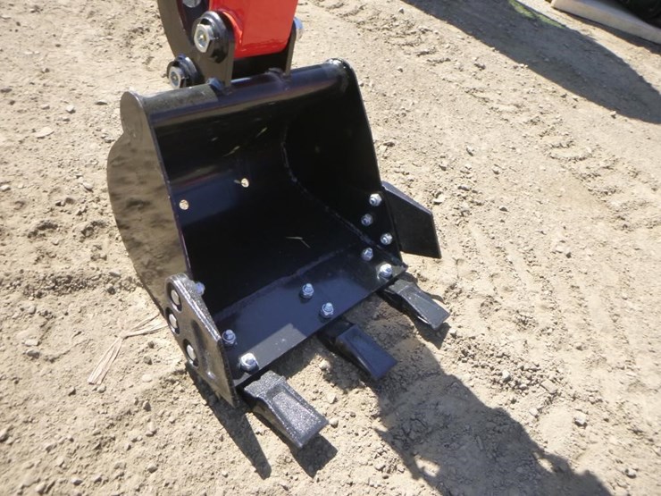 2025-tpm-16-hydraulic-excavator-image-9