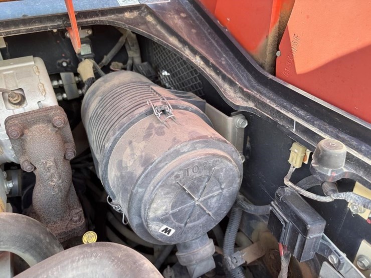 2019-kubota-svl75-2-image-36