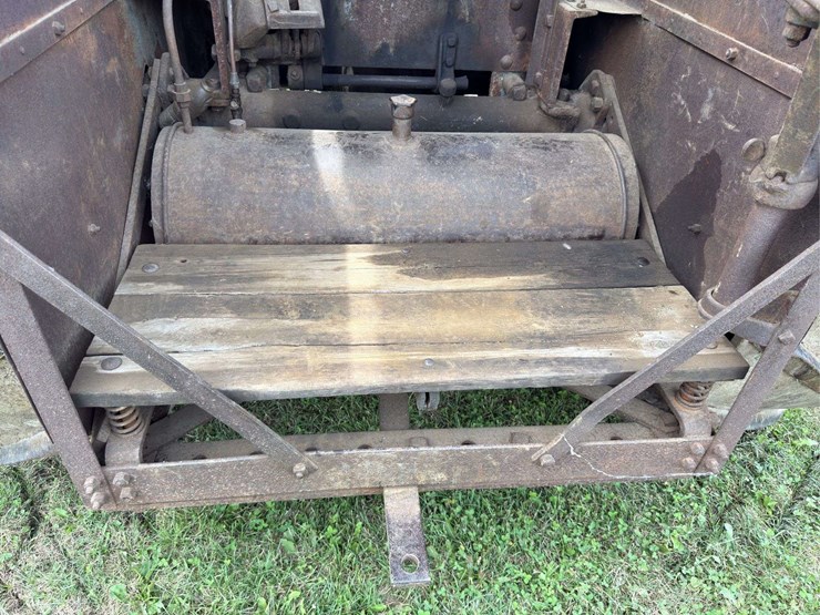 rumely-20-40-model-g-image-24