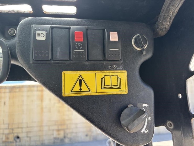 2021-asv-rt-40-skid-steer-track-loader-image-25