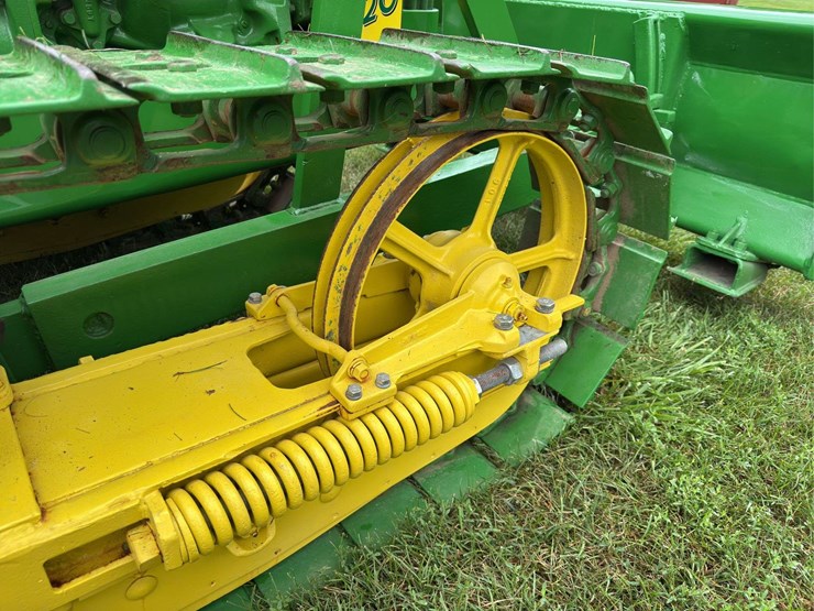 john-deere-420c-image-10