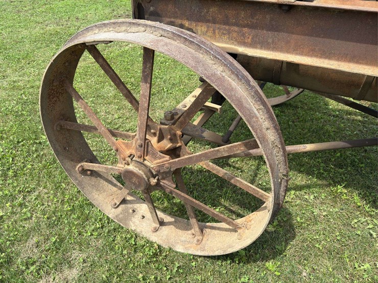 rumely-20-40-model-g-image-10