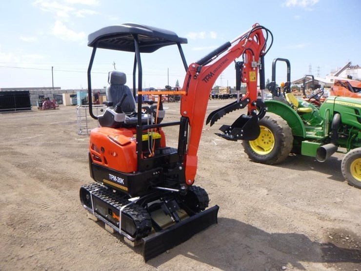 2025-tpm-20k-hydraulic-excavator-image-2