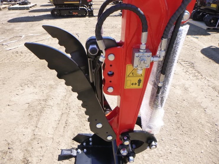 2025-tpm-16-hydraulic-excavator-image-12