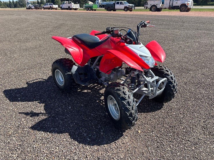 2014-honda-trx250-image-3