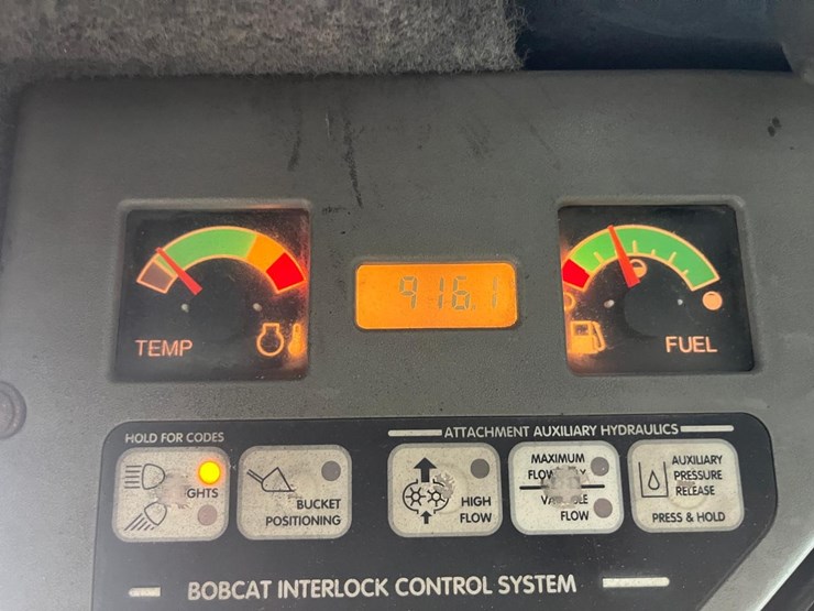 2006-bobcat-s160-image-18