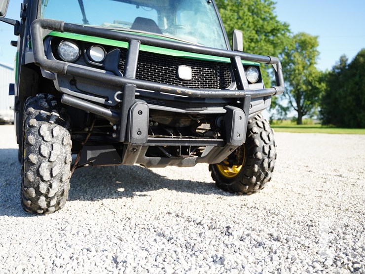 2018-john-deere-gator-xuv-835r-image-15