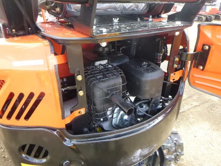 2025-tpm-16-hydraulic-excavator-image-23