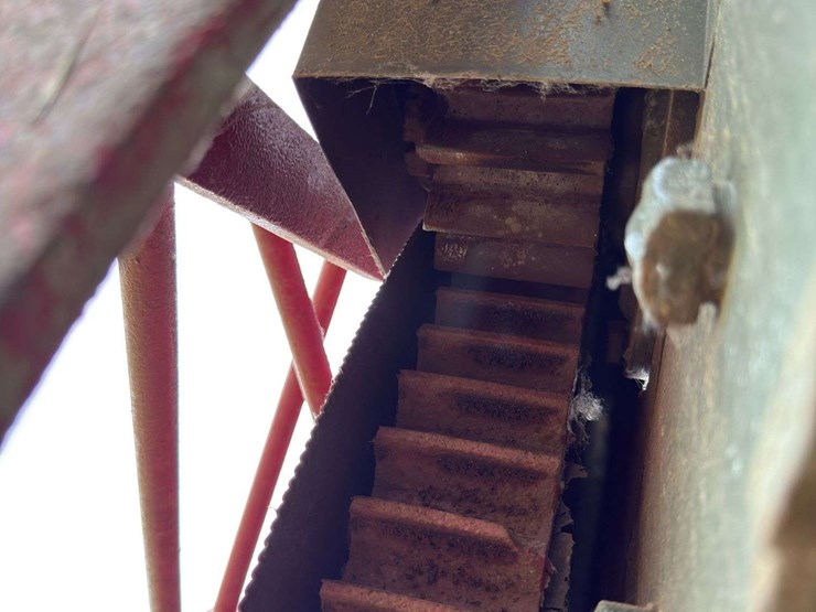 huber-super-4-tractor-image-24