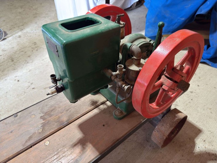 1.5hp-ellis-gas-engine-image-8