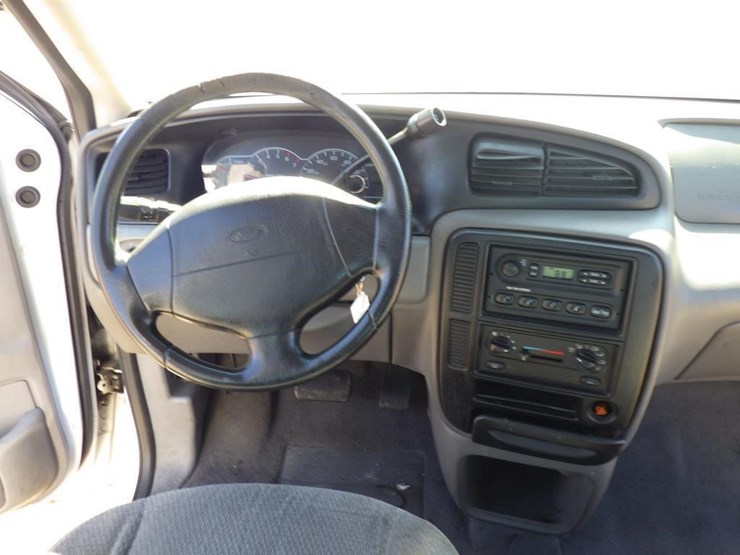 2000-ford-windstar-image-8