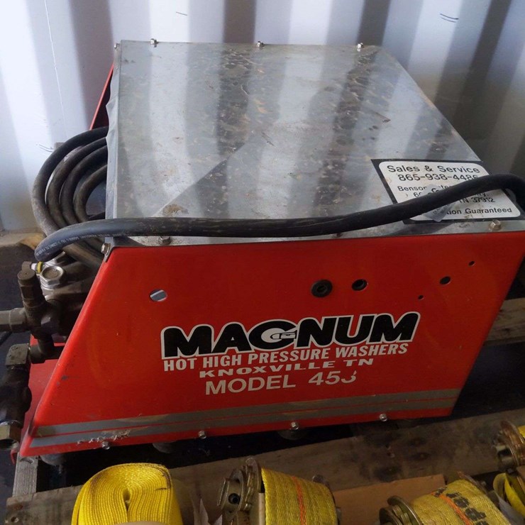MAGNUM 4000PSI PREASURE WASHER