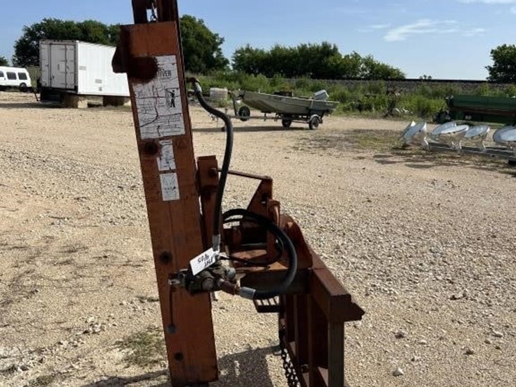 l3---post-driver-image-2