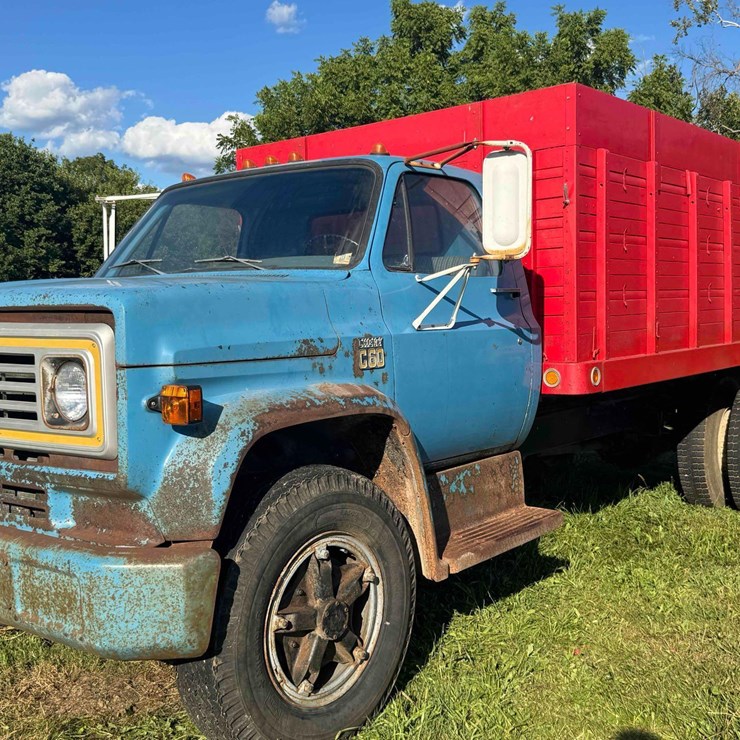 1973 CHEVY C-60 Custom Deluxe