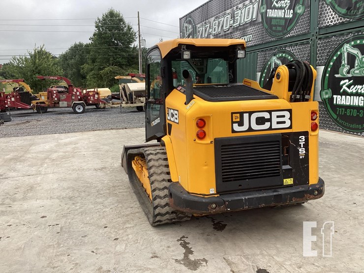2018-jcb-3ts-8t-image-2