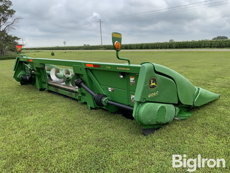2011-john-deere-608c-stalkmaster-image-5