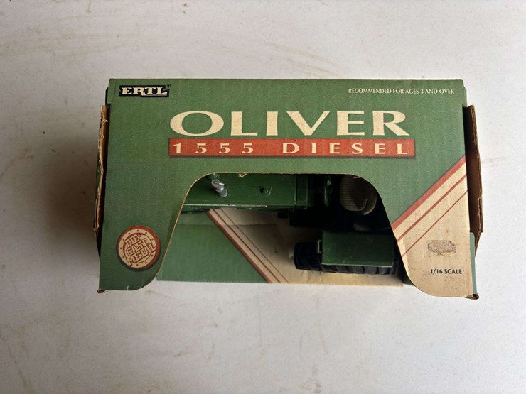 (2)-1/16-oliver-oc-3-crawler-and-1555-nib-ertl-image-17