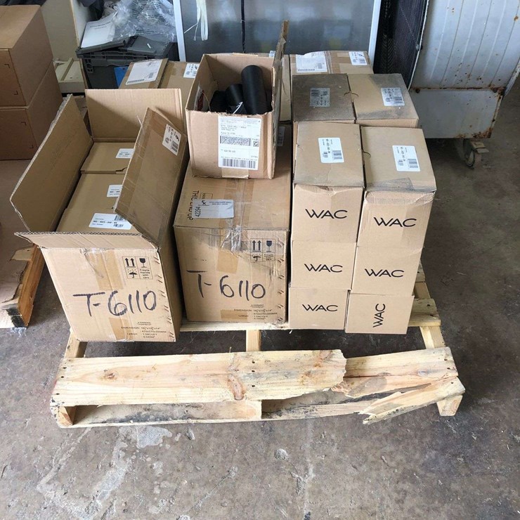QTY(44) BLACK LED FIXTURES