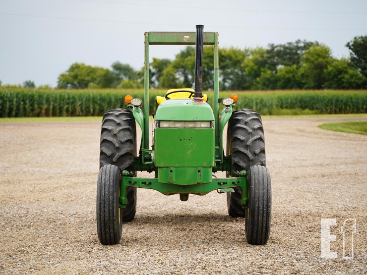 john-deere-2150-image-2