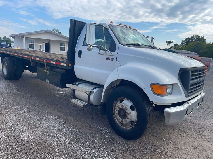 1999-ford-f650-xl-image-7