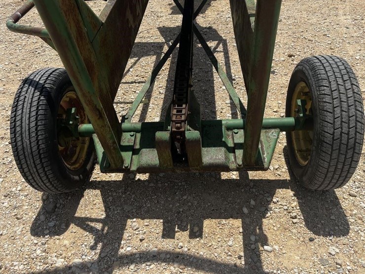 l2---square-bale-loader-image-7