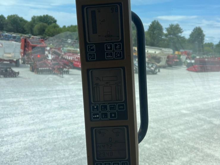 2004-john-deere-9660-sts-image-10