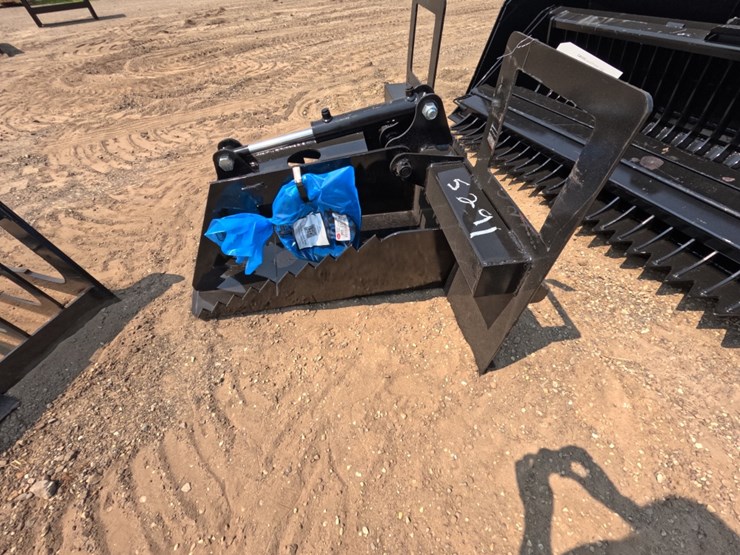 #5291-•-skid-steer-spade-grapple-image-5