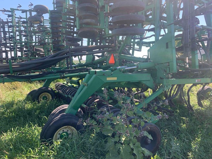 john-deere-1820-image-5