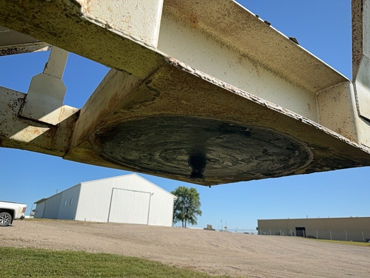 grain-hopper-trailer,-steel-frame-w/-aluminum-hoppers,-new-hopper-bearings,-roll-tarp,-homemade,-**title**-image-5