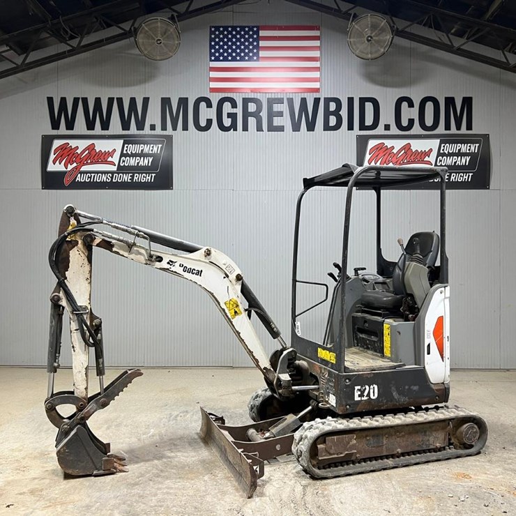 2018 BOBCAT E20