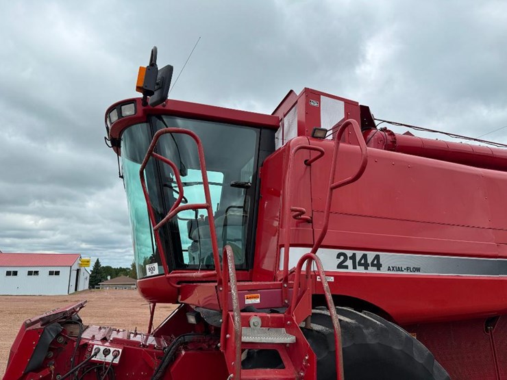 1995-case-ih-2144-image-27