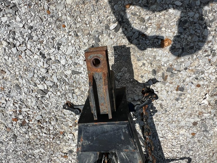 adams-5t-image-8