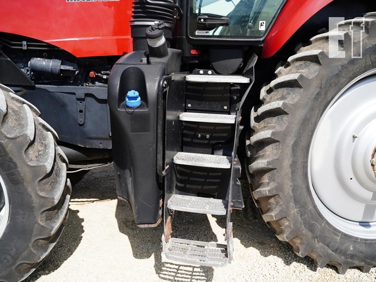 2017-case-ih-magnum-280-image-8