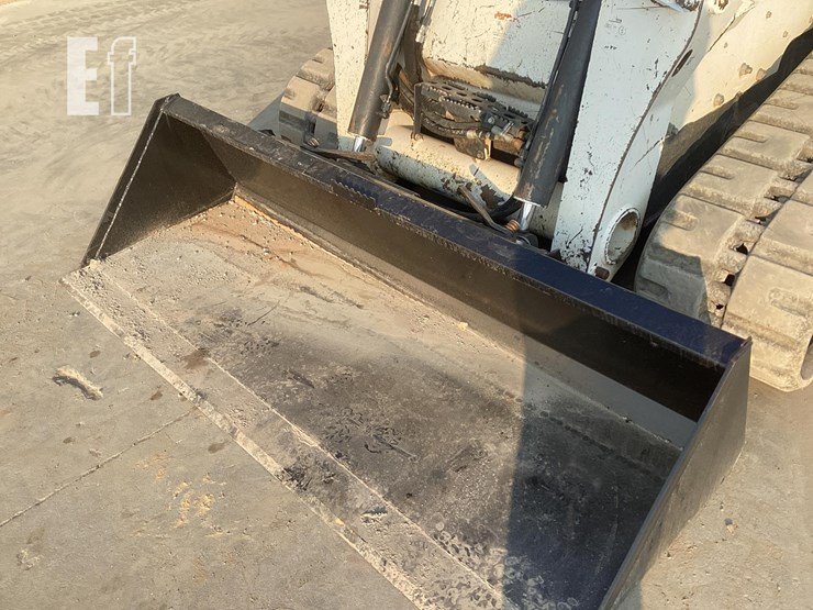2020-bobcat-t870-image-9