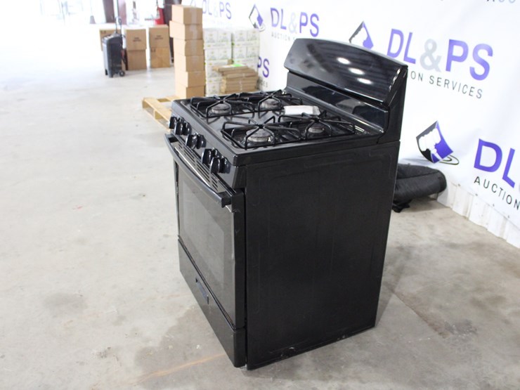 #1028-•-ge-freestanding-gas-range-image-4