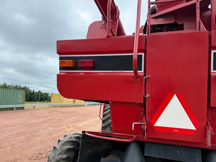 1995-case-ih-2144-image-18