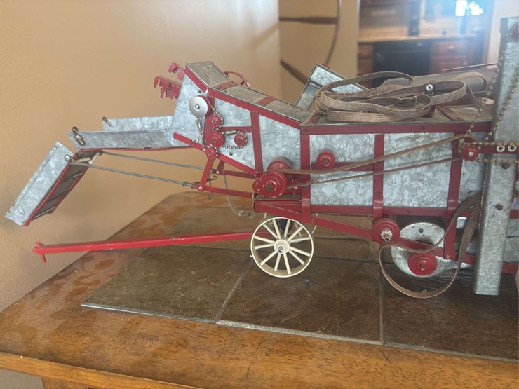 1/16-mccormick-deering-threshing-machine-custom-image-7