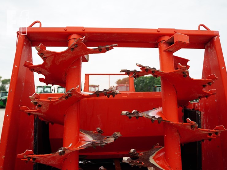 2009-kuhn-knight-2044-image-19