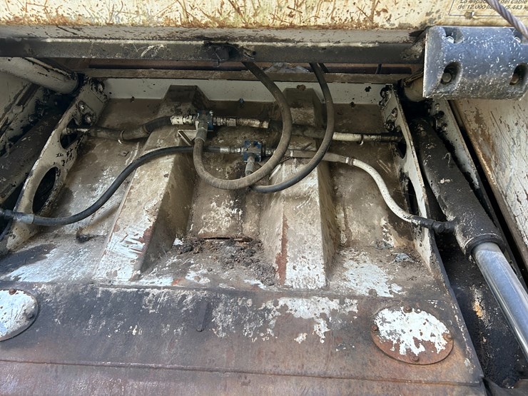 2006-sterling-l8500-image-5