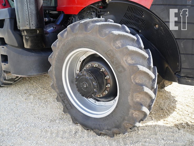 2017-case-ih-magnum-280-image-16