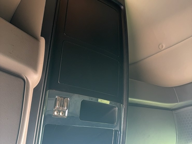 2010-international-prostar-image-9