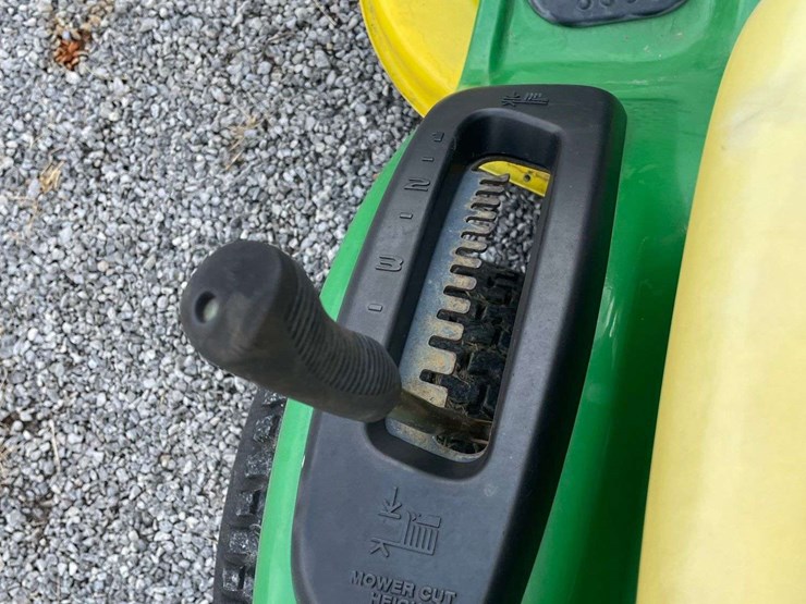 john-deere-la105-image-11