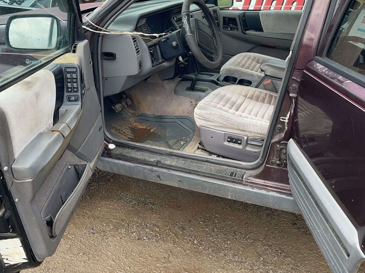 1994-jeep-cherokee-image-13