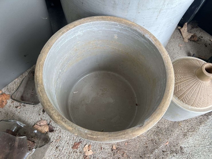 (2)-crocks-and-(1)-jug-image-6