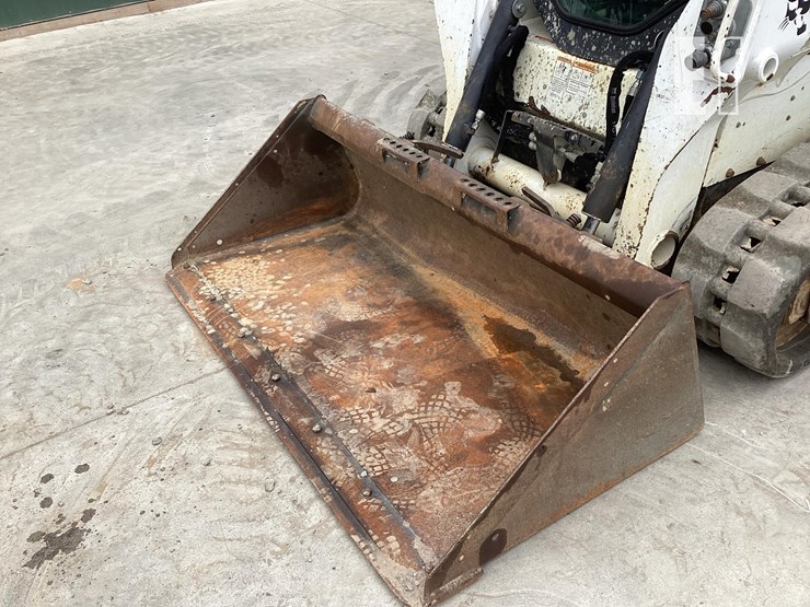 2019-bobcat-t595-image-9